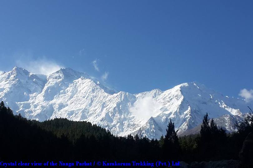 T1_Crystal clear view of the Nanga Parbat.jpg wird geladen