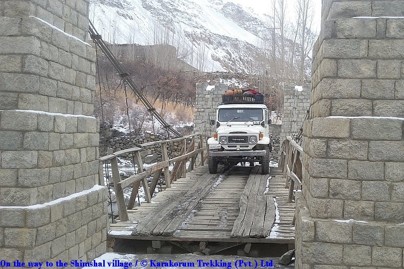 T2_On the way to the Shimshal village.jpg wird geladen