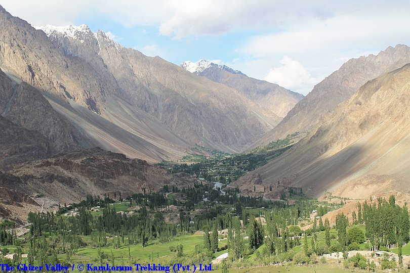 T4_The Ghizer Valley.jpg wird geladen