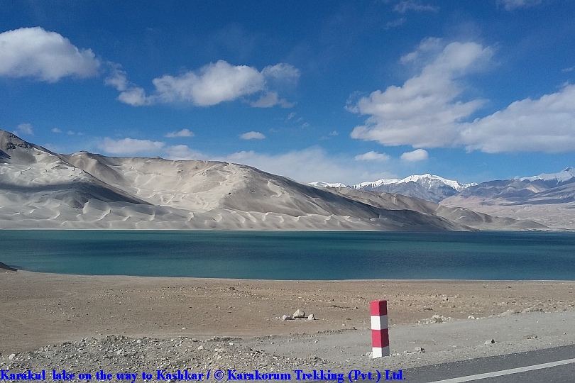 T6_Karakul  lake on the way to Kashkar.jpg wird geladen