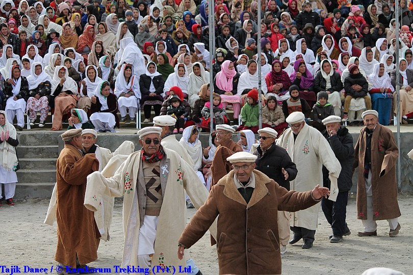 T6_Tajik Dance.jpg wird geladen
